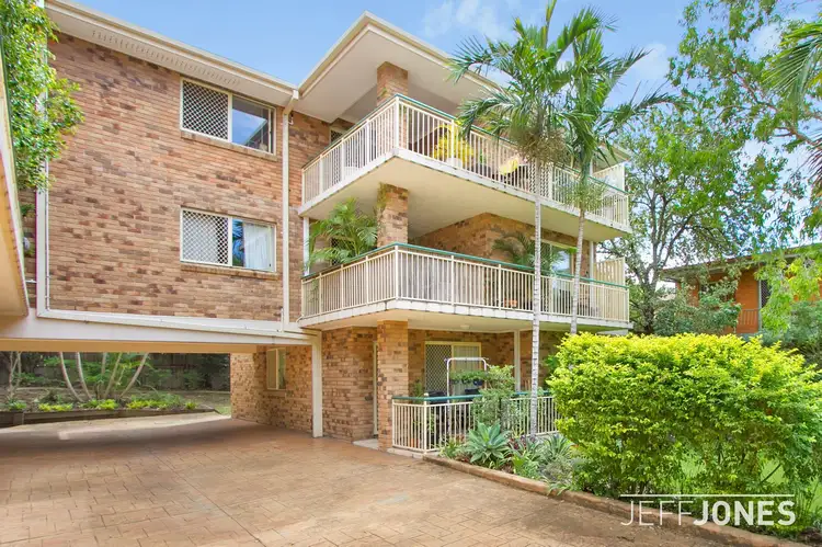 13/120 Pembroke Road, Coorparoo QLD 4151