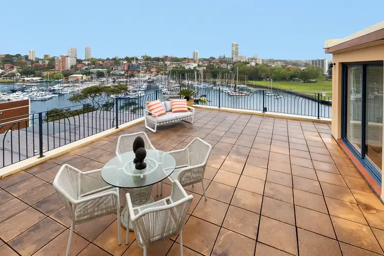 22/75 Elizabeth Bay Road, Elizabeth Bay NSW 2011