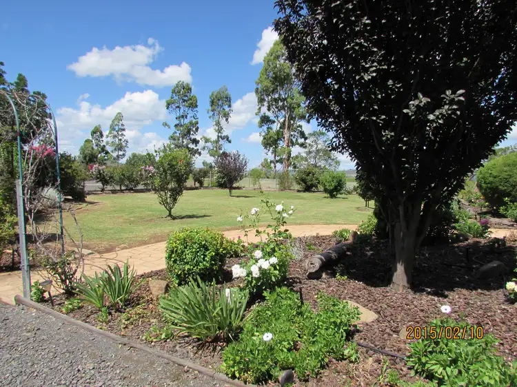 7 Richards Avenue, Cambooya QLD 4358