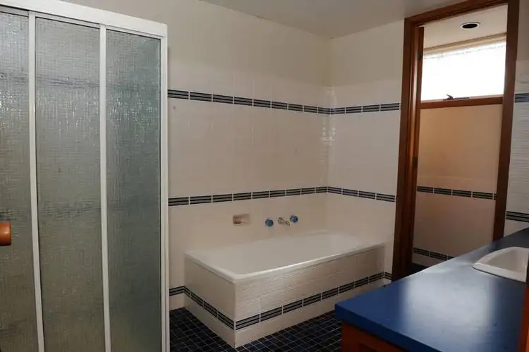 Fifth view of Homely other listing, 6 Auchterlonie Crescent, Churchill VIC 3842