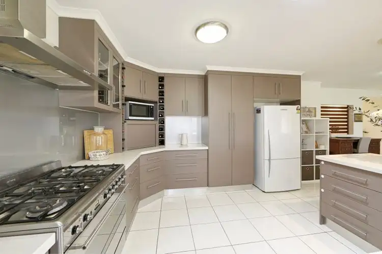 Seventh view of Homely house listing, 4 Mountney Street, Avoca QLD 4670