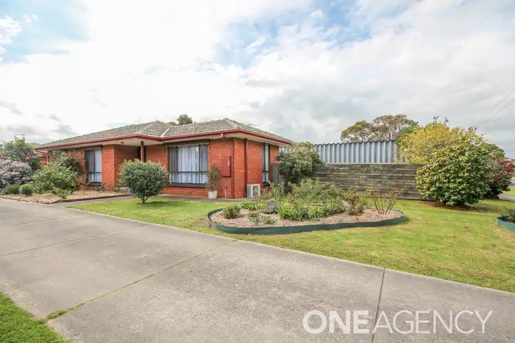 Main view of Homely unit listing, 4/13-15 Mickle Street, Koo Wee Rup VIC 3981