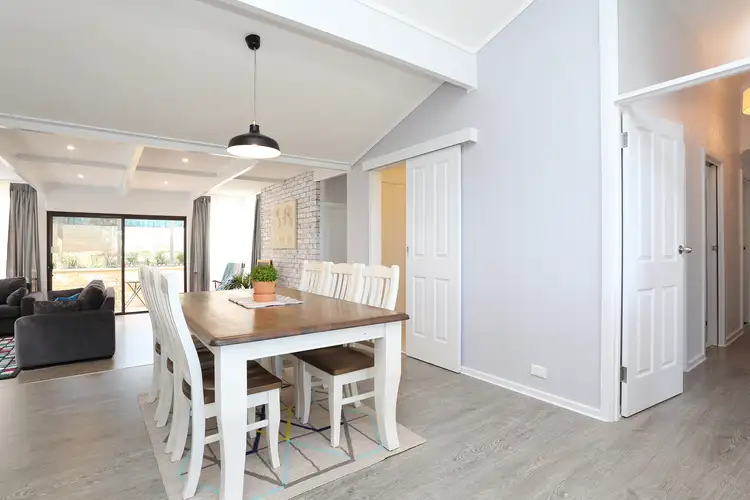 14 Barramundi Drive, Hallett Cove SA 5158