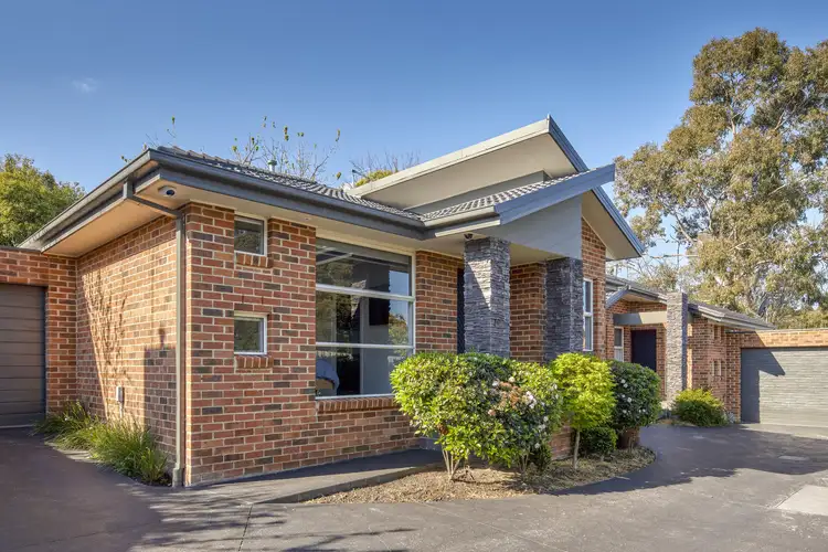 2/3 Kingsclere Street, Vermont VIC 3133