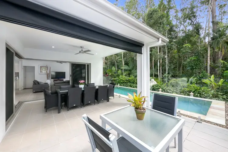 16 Livingstone Street