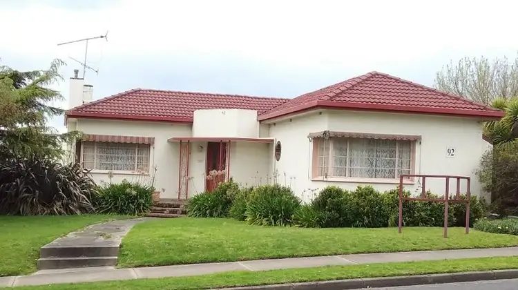 92 Penola Road, Mount Gambier SA 5290
