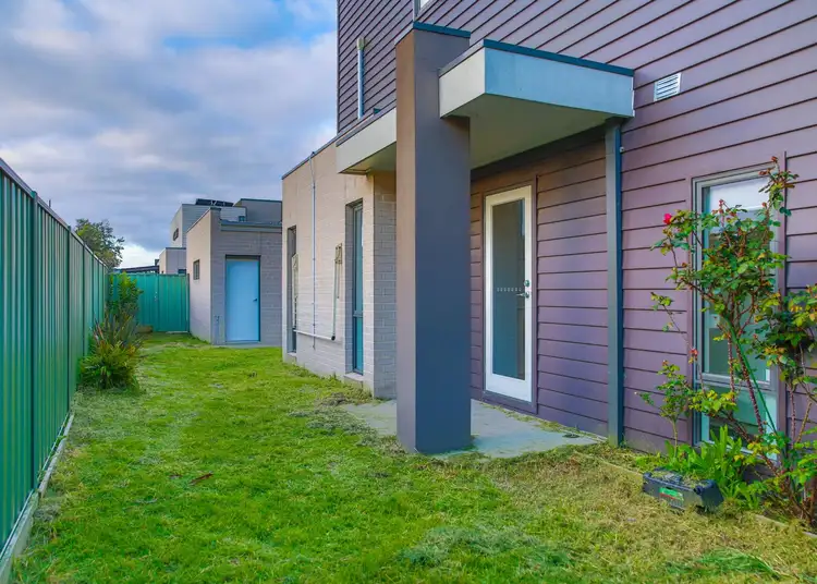 5A Bluestone Street, Pakenham VIC 3810