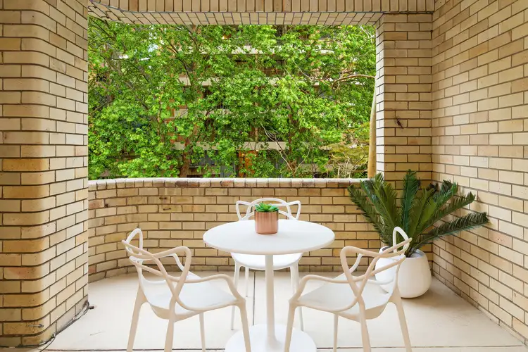 Second view of Homely apartment listing, 10/22 Roslyn Gardens, Elizabeth Bay NSW 2011