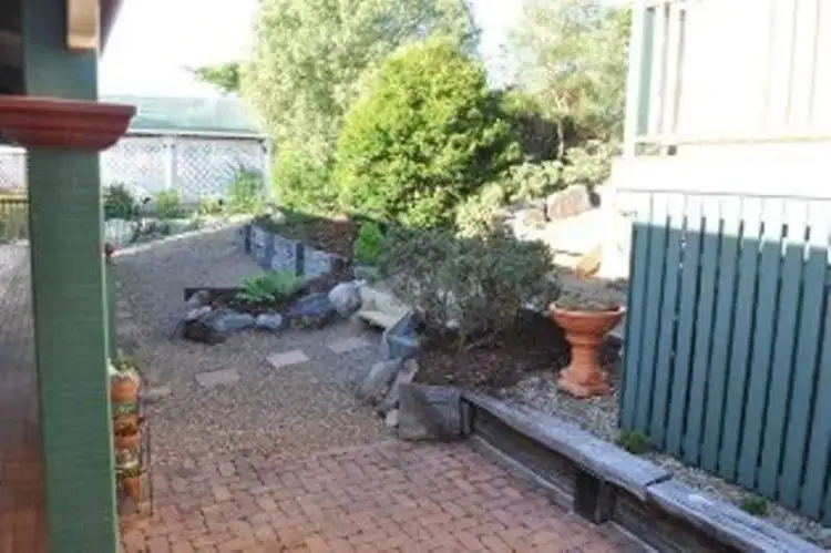 Second view of Homely house listing, 3 Valerie Close, Edens Landing QLD 4207