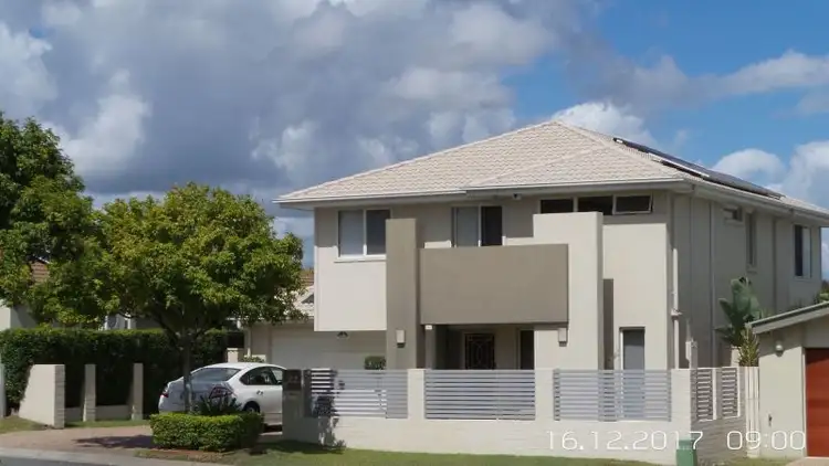 22 Larapinta Cct, Parkinson QLD 4115