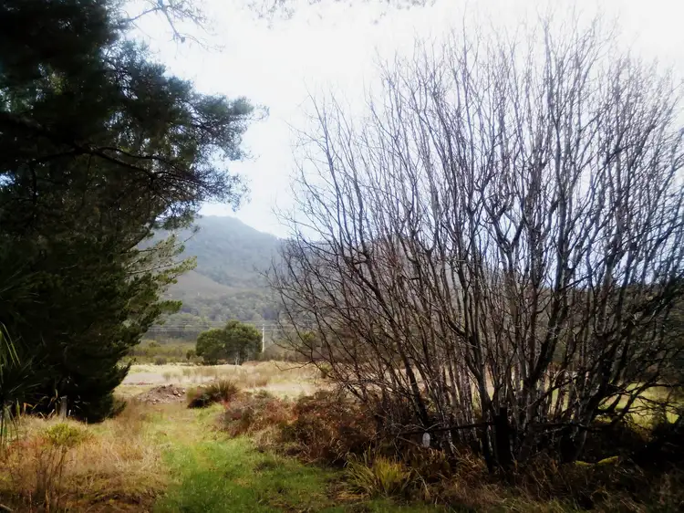 44 Urquhart St, Rosebery TAS 7470