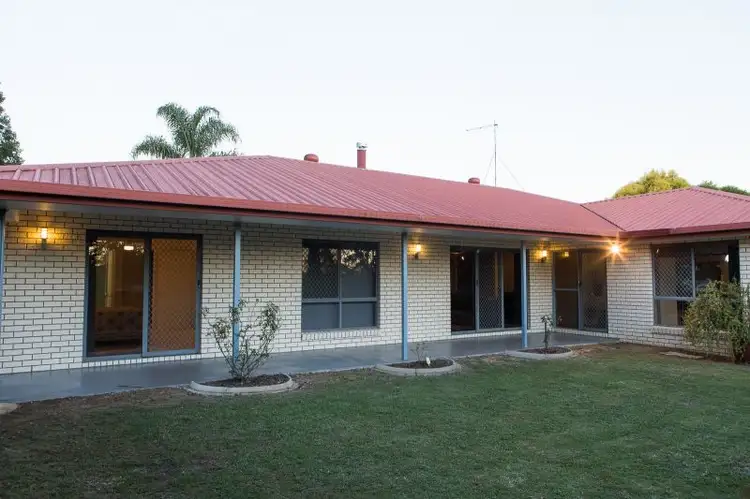 21 Flame Tree Court, Walloon QLD 4306