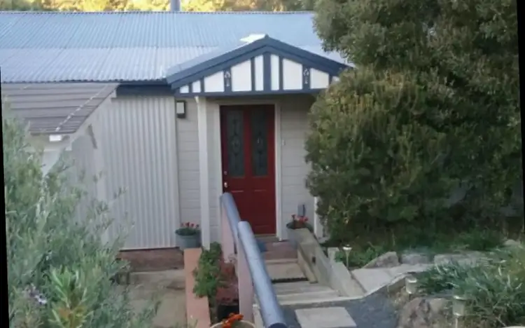 47 John Street, Uralla NSW 2358