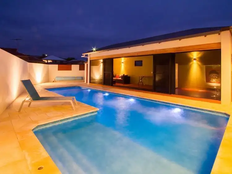 9 Onedin Court, Wandina WA 6530