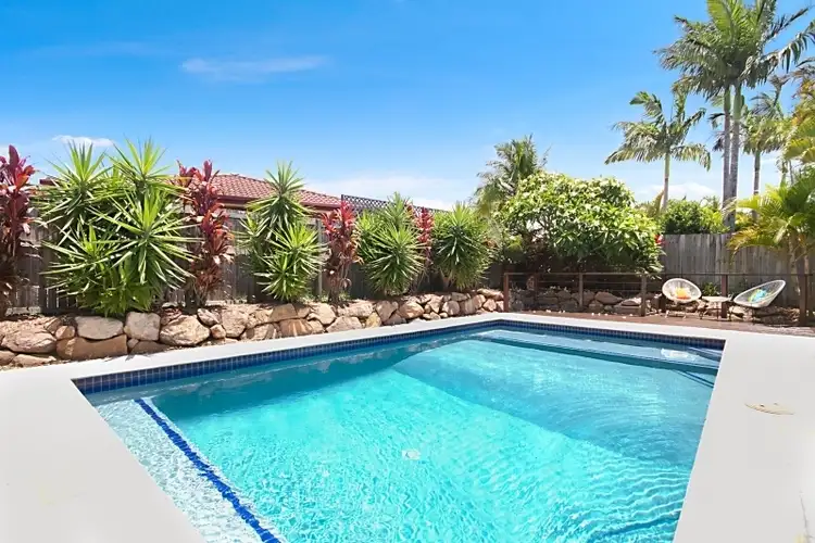 6 Roker Drive, Currumbin Waters QLD 4223