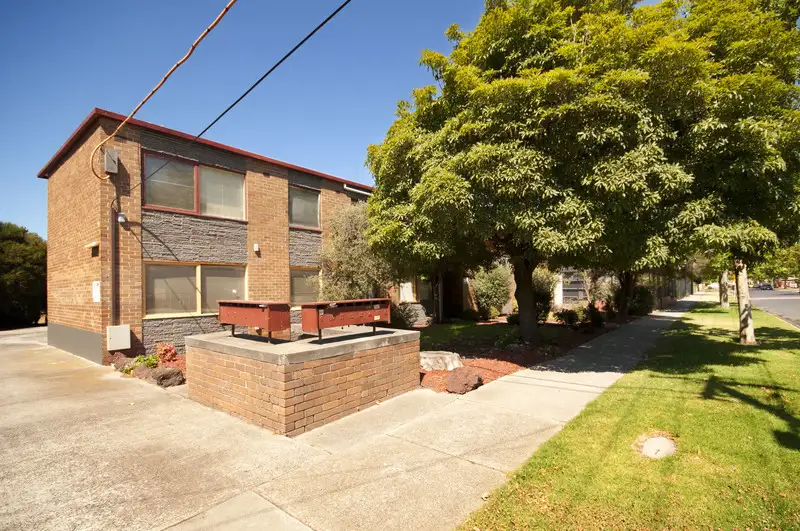 Main view of Homely apartment listing, 2/13 Ormond Rd, West Footscray VIC 3012