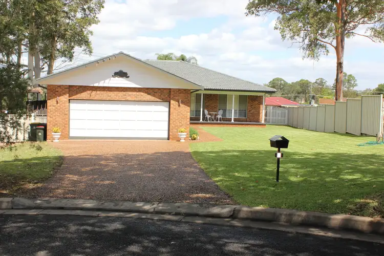 4 Moorehead Ave, Silverdale NSW 2752