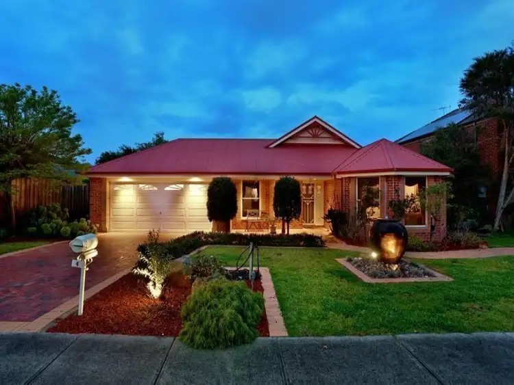 4 Ellen Road, Narre Warren South VIC 3805