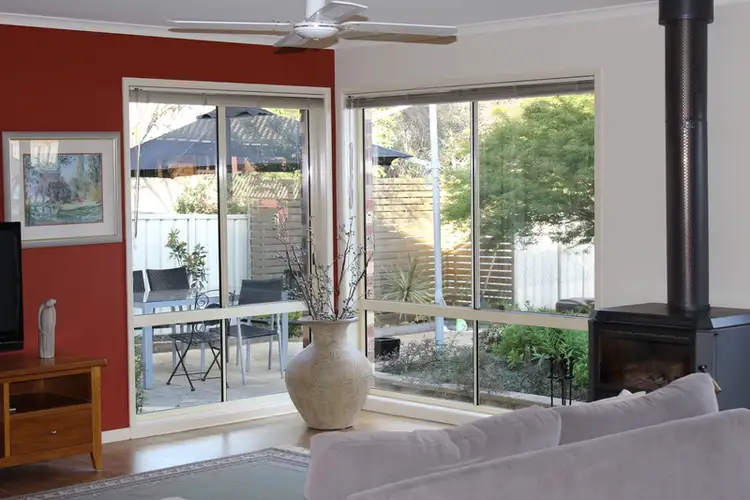Fourth view of Homely house listing, 6 Dava Court, Kangaroo Flat VIC 3555