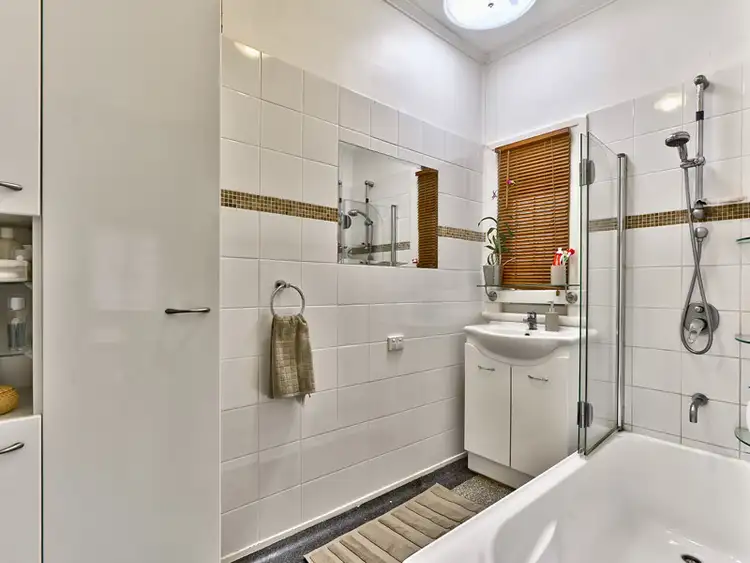 Seventh view of Homely house listing, 106 Erica St, Cannon Hill QLD 4170