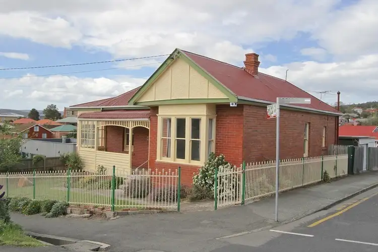 3 Cross St, New Town TAS 7008