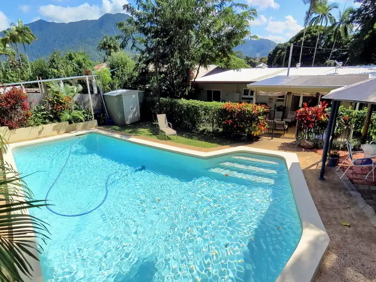 275-277 Kamerunga Road, Freshwater QLD 4870