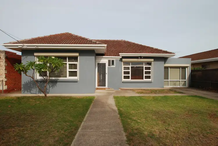 40 Robert Ave, Broadview SA 5083