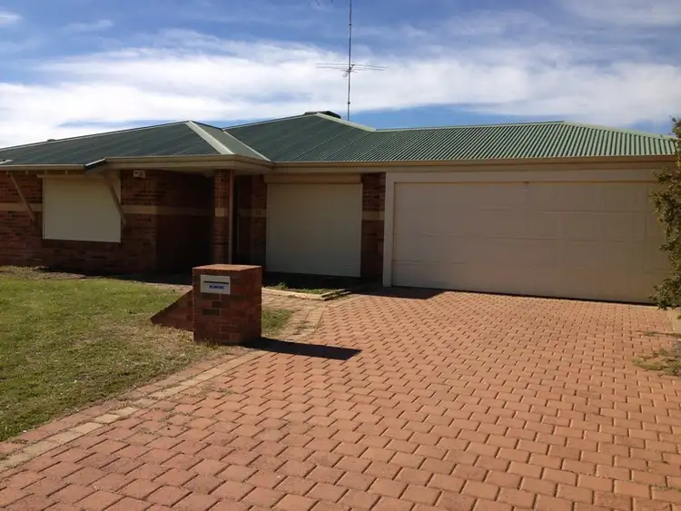12 Sarah Ann Crescent, Warnbro WA 6169