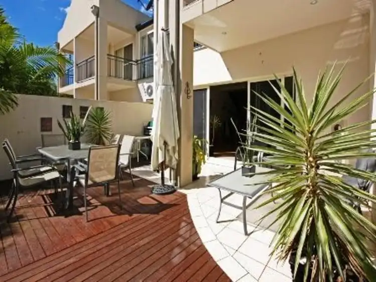 4/13 Ranier Crescent, Varsity Lakes QLD 4227