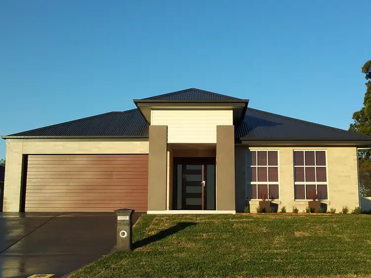 28 Stayard Drive, Largs NSW 2320