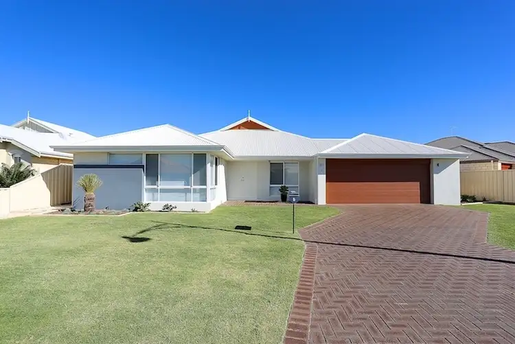 8 Virginia Turn, Madora Bay WA 6210