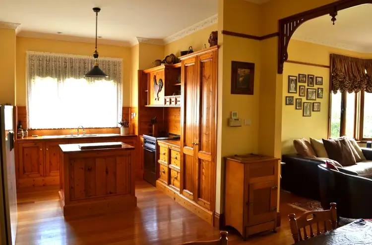 Fifth view of Homely house listing, 9 Holland Court, Trafalgar VIC 3824