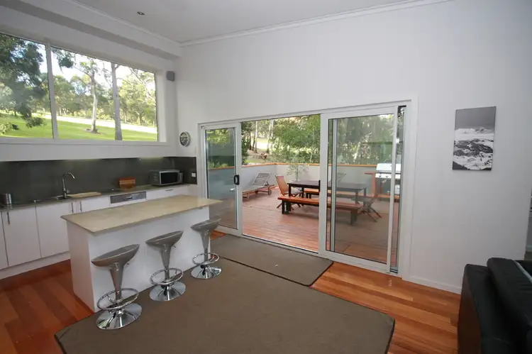 15 Holliday Road, Lorne VIC 3232