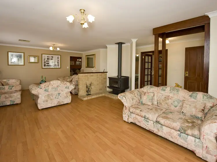 Fifth view of Homely house listing, 4 Durrow Close, Ballajura WA 6066