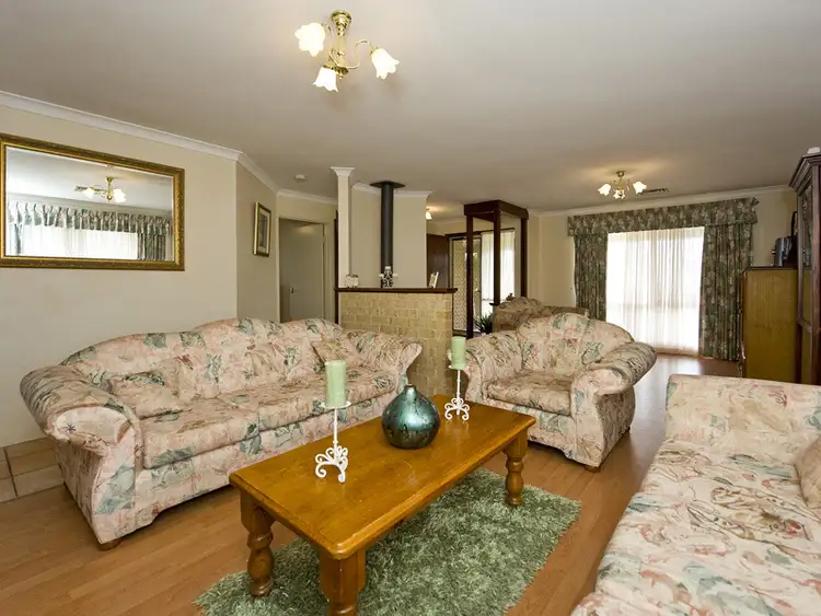 Sixth view of Homely house listing, 4 Durrow Close, Ballajura WA 6066