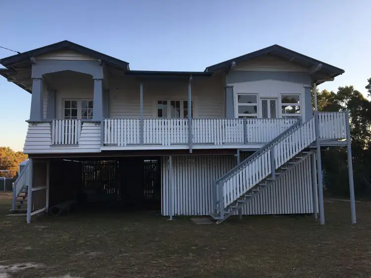 16 Bay Drive, Russell Island QLD 4184
