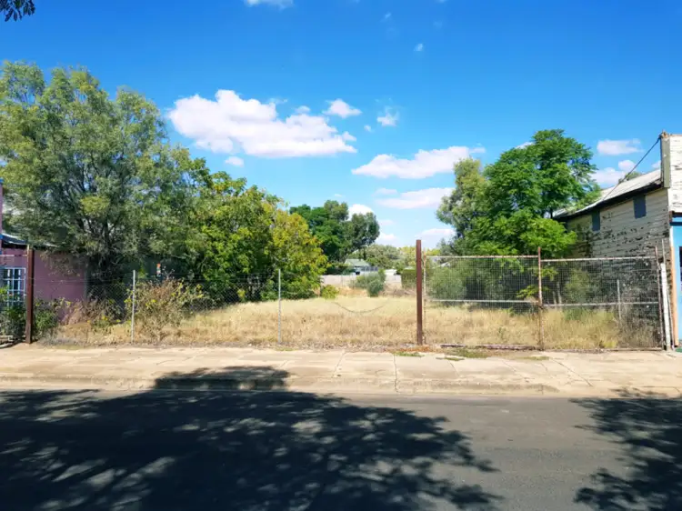 60 Rose Street, Wee Waa NSW 2388