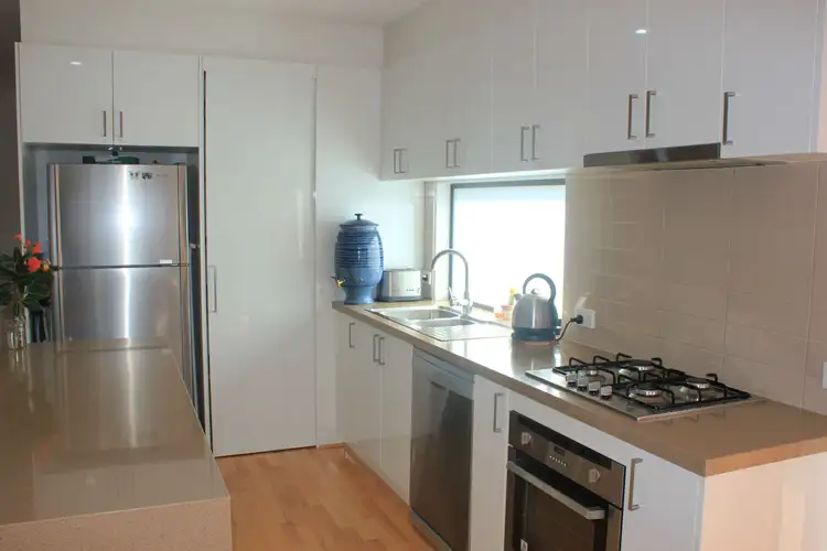 Second view of Homely house listing, 1/127 Albert Rd, Warragul VIC 3820