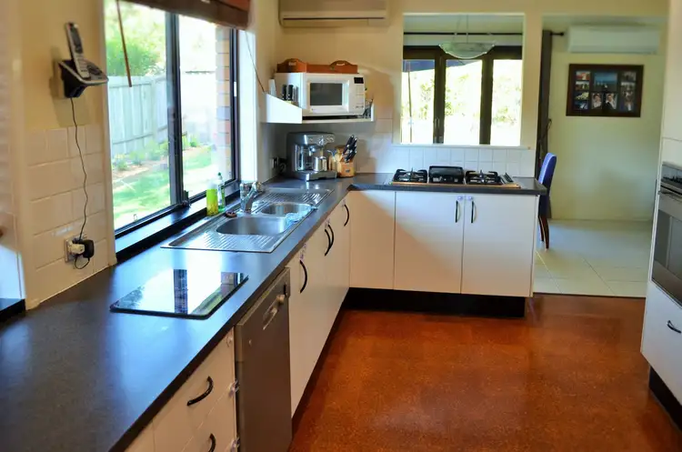 Fourth view of Homely house listing, 2 Fabray Place, Mcdowall QLD 4053