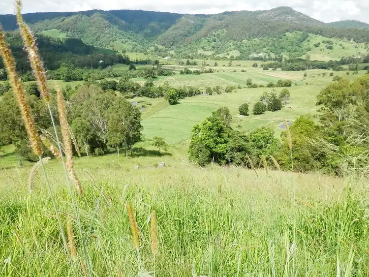 92 Gap Road, Cedar Pocket QLD 4570