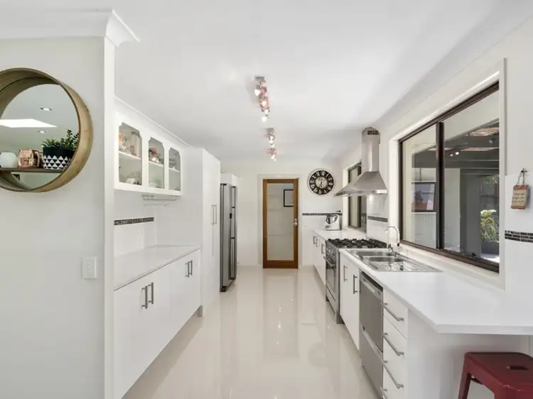 Second view of Homely house listing, 7 Kiowa Drive, Mudgeeraba QLD 4213