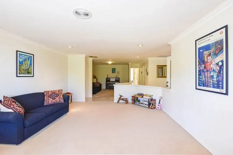 Sixth view of Homely house listing, 8 Inwood Pl, Murdoch WA 6150