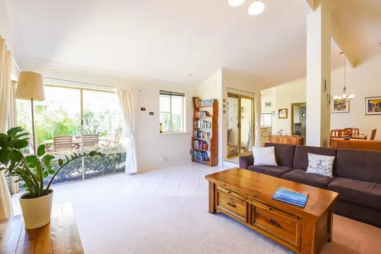 Seventh view of Homely house listing, 8 Inwood Pl, Murdoch WA 6150