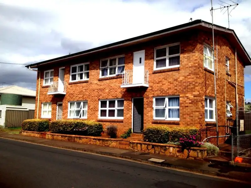 Main view of Homely block of units listing, 8 Julia St, Toowoomba City QLD 4350