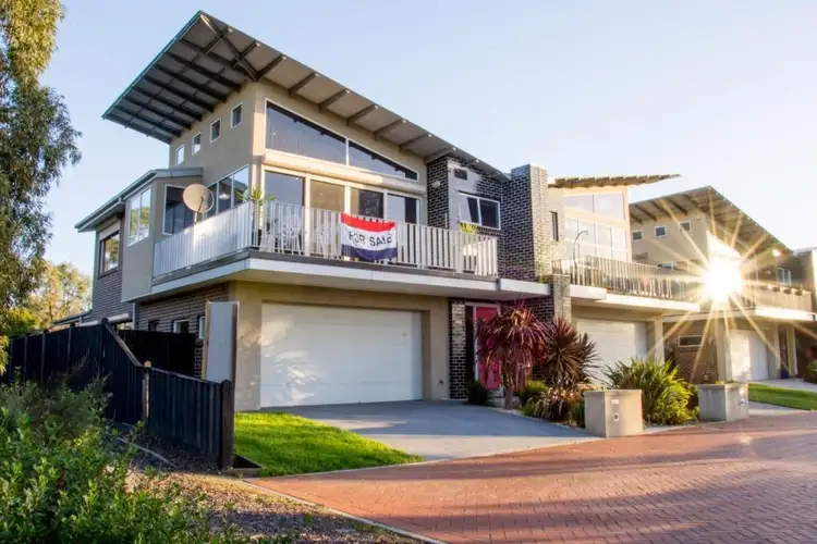 Second view of Homely house listing, 12 Bamber Cl, Mordialloc VIC 3195