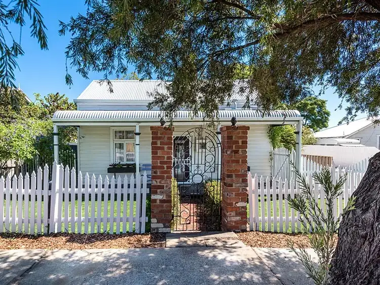 9 Third Avenue, Bassendean WA 6054