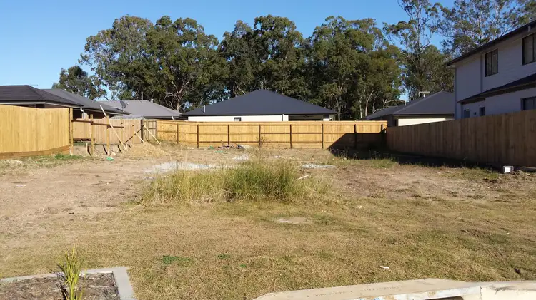 35 Woodgate Street, Oxley QLD 4075