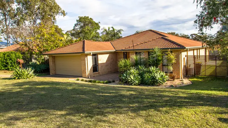 Second view of Homely house listing, 3 Senden Crescent, Manly West QLD 4179