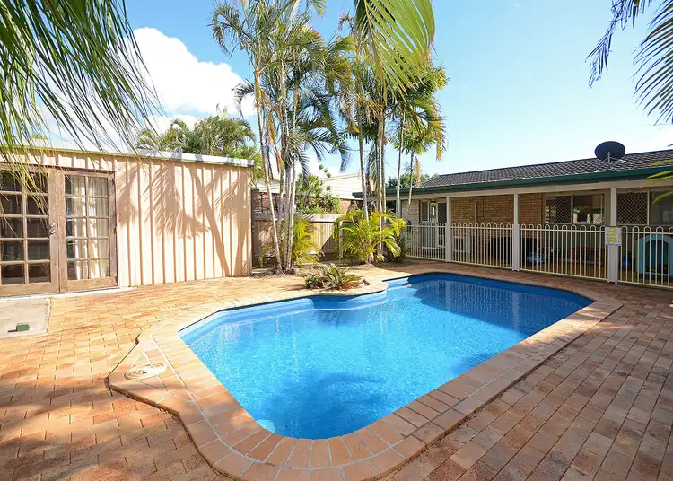 18 Wuruma Street, Scarness QLD 4655