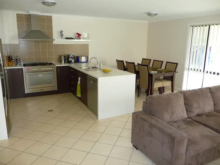 Sixth view of Homely house listing, 8 Herriott Crescent, Horsley NSW 2530